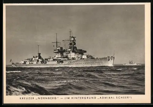 AK Leichter Kreuzer Nürnberg der Kriegsmarine, im Hintergrund Panzerschiff Admiral Scheer