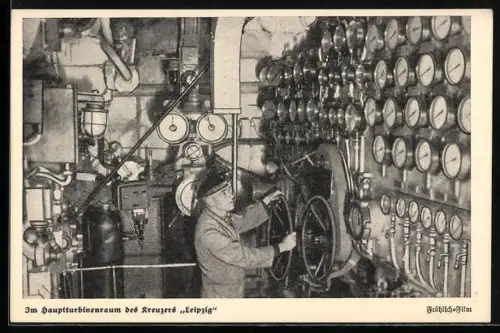 AK Im Hauptturbinenraum des Kreuzers Leipzig