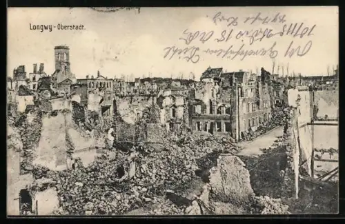 AK Longwy-Oberstadt, Teilansicht in Trümmern