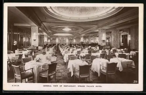 AK London, General View of Restaurant, Strand Palace Hotel