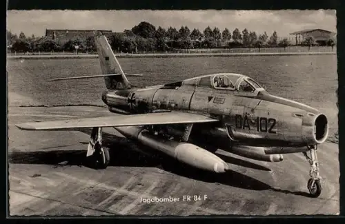 AK Bundeswehr-Jagdbomber FR 84 F in Warteposition