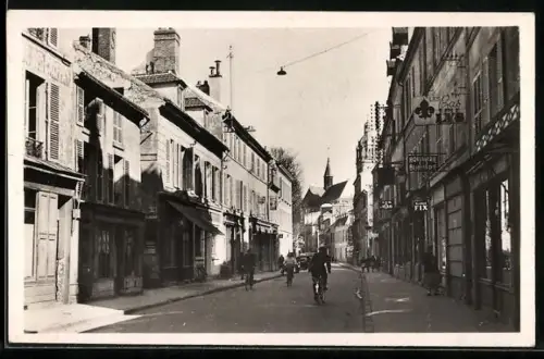 AK Isle-Adam, La Grande Rue