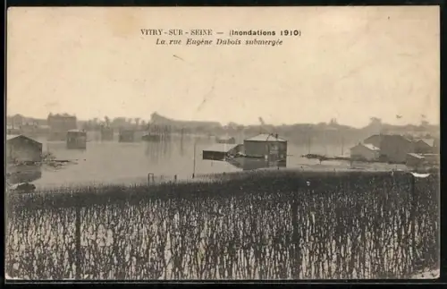 AK Vitry-sur-Seine, La rue Eugène Dubois submergée