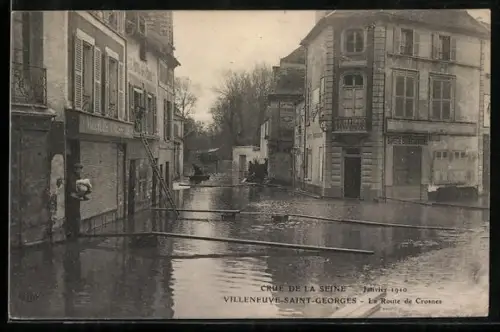 AK Villeneuve-Saint-Georges, La Route de Cornes inondée