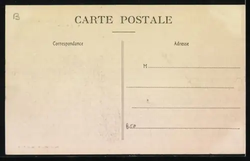 AK Villeneuve-Saint-Georges, Crue de la Seine, Avenue Carnot, bateau assurant la ravitaillement des habitants