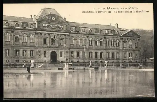 AK Sèvres, Inondation de Janvier 1910, La Seine devant la Manufacture