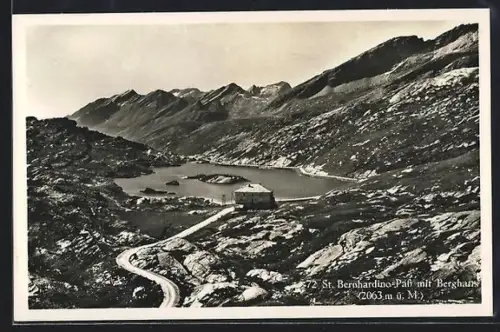 AK San-Bernardino-Pass, Bergstrasse mit Berghaus