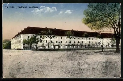 AK Theresienstadt / Terezin, Jezdecké kasárny