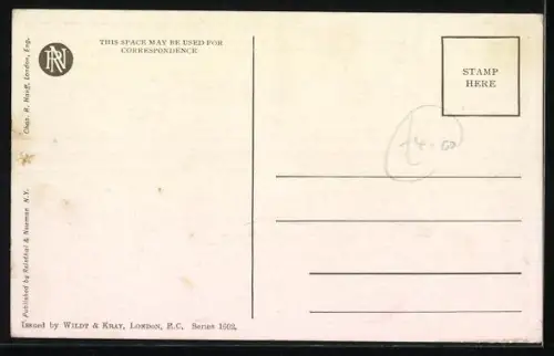 AK Einer von uns muss sterben, Kleiner Knabe mit Gewehr und Teddy