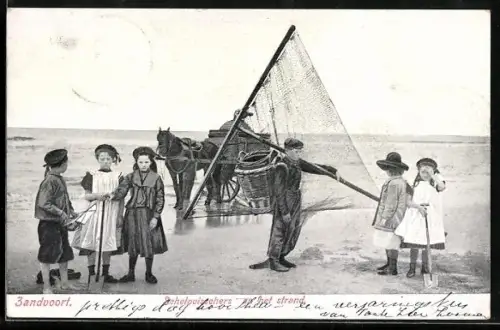 AK Zaandvort, Schelpvischers an het strand