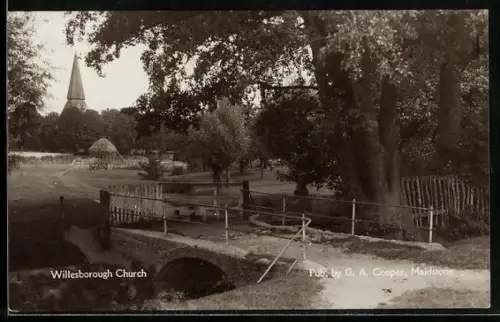 AK Willesborough, Panorama with Church