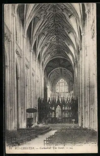 AK Winchester, Cathedral The Nave