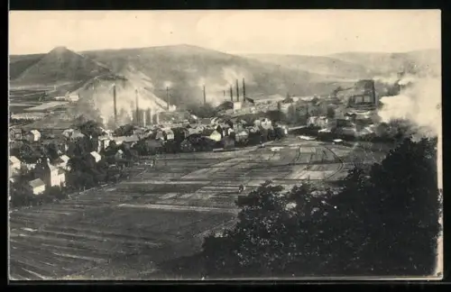Foto-AK Niederschelden, Gesamtansicht mit Industrie