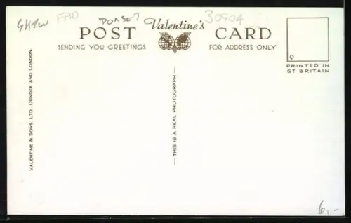 AK Charmouth, Street scene with residential houses