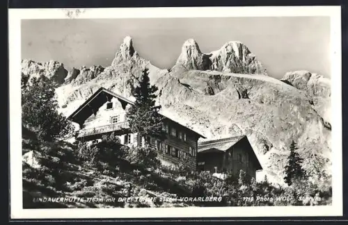 AK Lindauerhütte /Vorarlberg, Berghütte mit Drei Türme