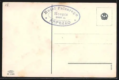 AK Sachsendank-Hütte /Nuvolau, Ansicht von unten