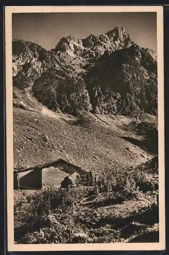 AK Sarotlahütte, Mit Zimbaspitze im Hintergrund