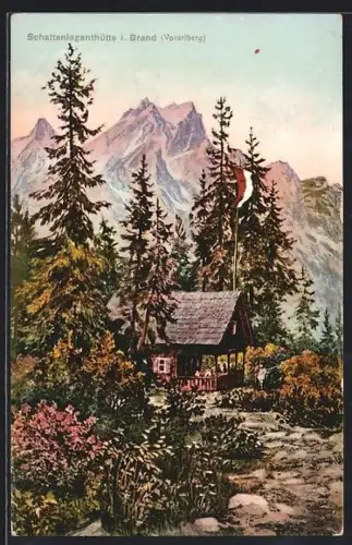 AK Schattenlaganthütte in Brand mit Bergen
