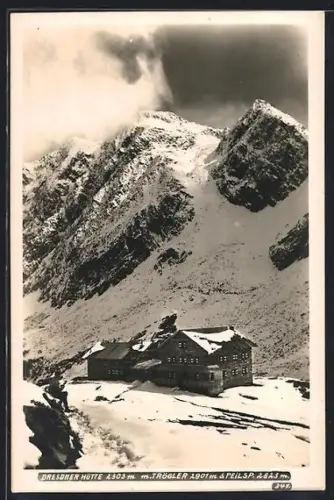AK Dresdner Hütte, Berghütte mit Trögler und Peilspitze in den Stubaier Alpen
