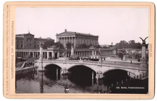 Fotografie Rob. Prager, Berlin, Ansicht Berlin, Pferdebahn auf der Friedrichsbrücke