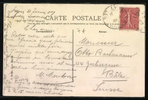 Grusskarten-AK Lyon, Landschaftspanorama mit Buchstaden und Frauen