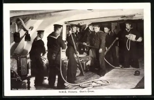 AK HMS Victory, Gun`s Crew, Britische Matrosen