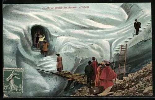 AK grotte de glacier des Bossons, l'échelle