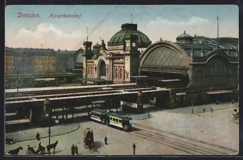 AK Dresden, Hauptbahnhof mit Strassenbahn vom Kaisercafe aus gesehen