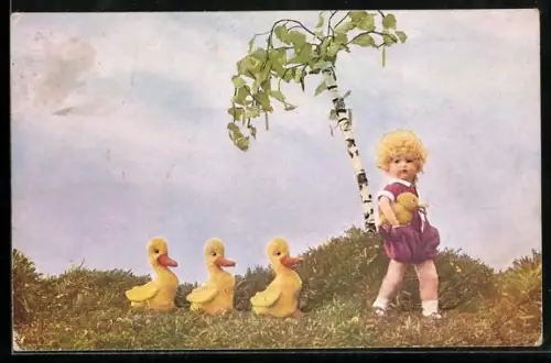 AK Puppe mit Plüschenten beim Gänsemarsch