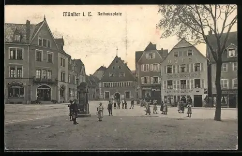 AK Münster, Rathausplatz mit Wettersäule