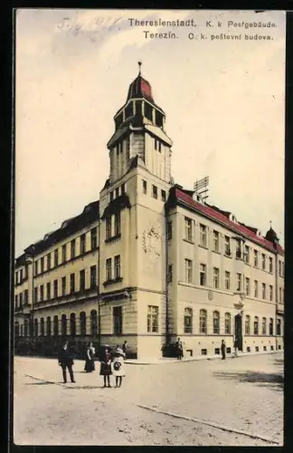 AK Theresienstadt / Terezin, Ansicht vom k. k. Postgebäude