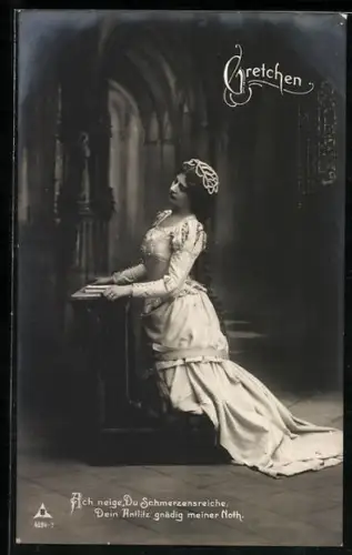 Foto-AK Photochemie Berlin Nr. 4034-7: Gretchen, Ach neige, Du Schmerzensreiche..., Fräulein in Kirche