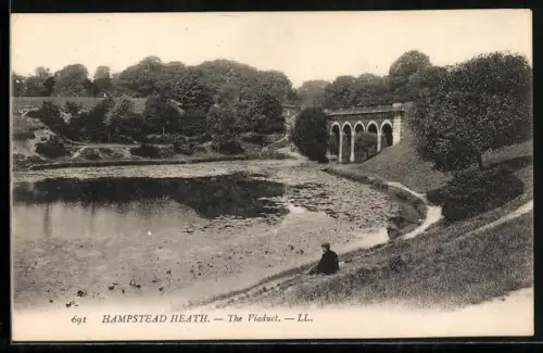 AK London, Hampstead Heath, The Viaduct