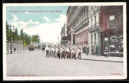 AK London, Fatique Duty, Buckingham Palace Road
