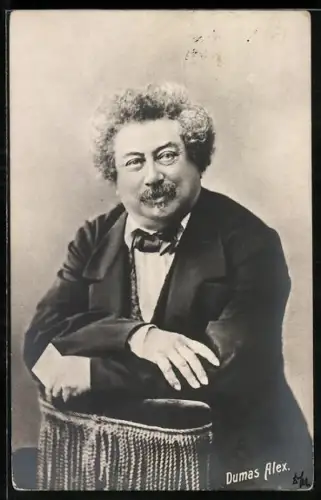 AK Dumas Alex im Anzug