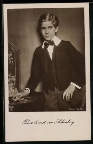 AK Prinz Ernst von Hohenberg mit Fliege im Anzug
