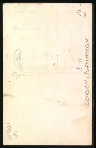 Foto-AK Leoben, Turner des Turnvereins beim Training