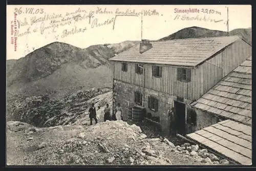 AK Simonyhütte, Ansicht mit kleiner Versammlung
