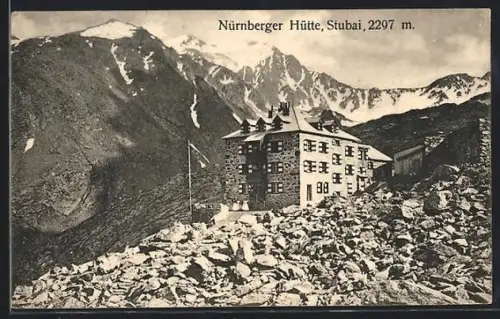 AK Nürnberger Hütte /Stubai, Ansicht mit Bergpanorama