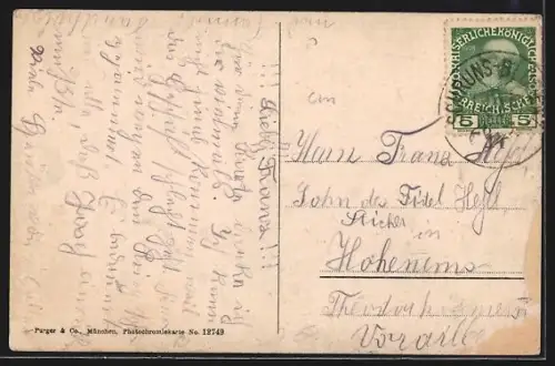 AK Lindauerhütte im Gauertal, Berghütte d. A. V. S. Lindau mit Besuchern