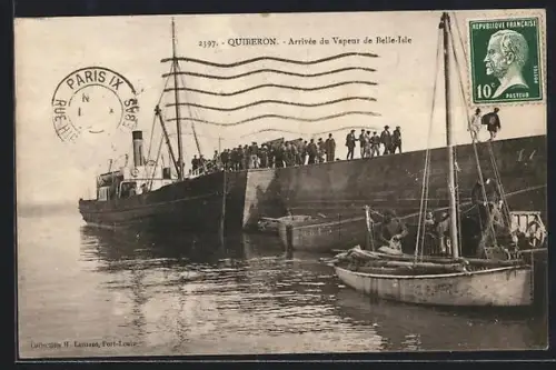 AK Quiberon, Arrivée du Vapeur de Belle-Isle