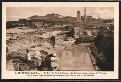 AK Quiberon /Morbihan, Le Fort de Port Haliguen et la Colonne commémorant la Victoire des Républicains