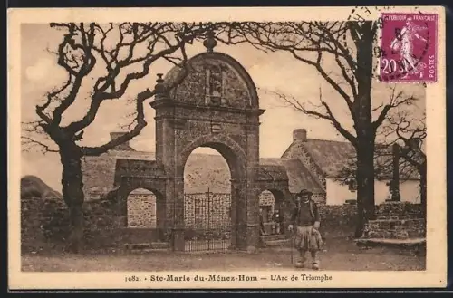 AK Ste-Marie du-Ménez-Hom, L`Arc de Triomphe