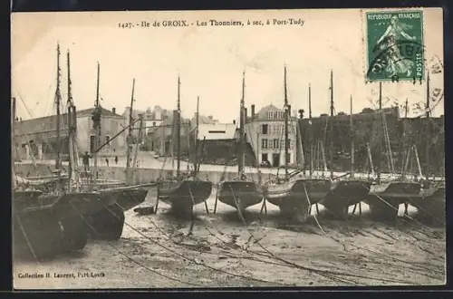 AK Île de Groix, Les Thonniers à sec à Port-Tudy