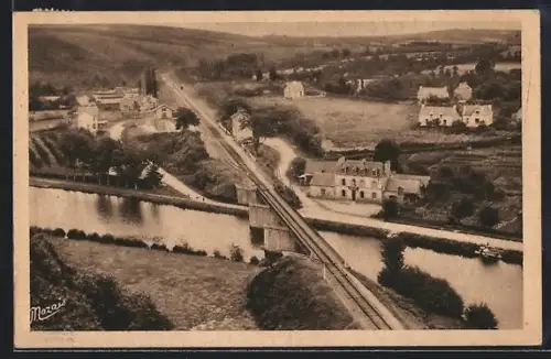 AK St-Nicolas /Pontivy, Vue générale sur le Blavet et la voie ferrée