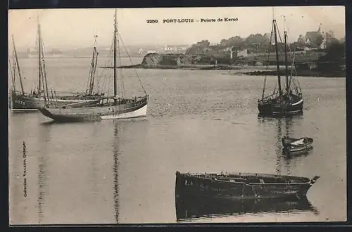 AK Port-Louis, Pointe de Kerso avec voiliers dans le port