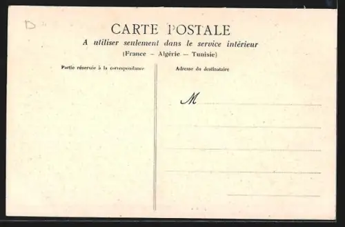 AK Port-Louis, La cale avec des bateaux et scène portuaire animée
