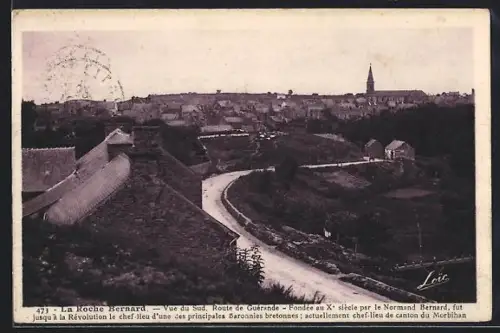 AK La Roche-Bernard, Vue du sud, Route de Guérande et panorama du village