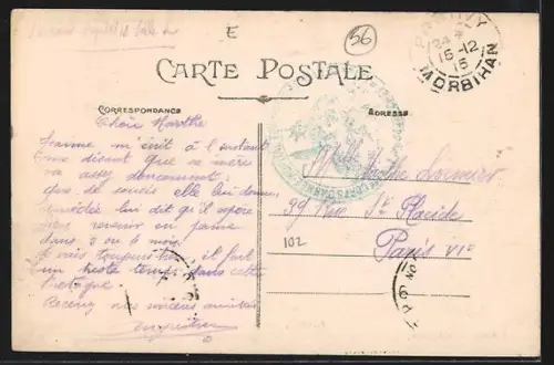 AK Pontivy, Rue Neuilliac animée avec foule et marché