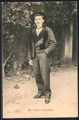 AK Ste-Anne, Paysan en tenue traditionnelle